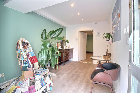   GAMBETTA, mur à vendre 150 m2 ENTIÈREMENT RÉNOVÉ 