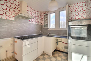  Appartement � vendre 5 pi�ces 77 m�