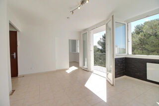  Appartement à louer 4 pièces 72 m²