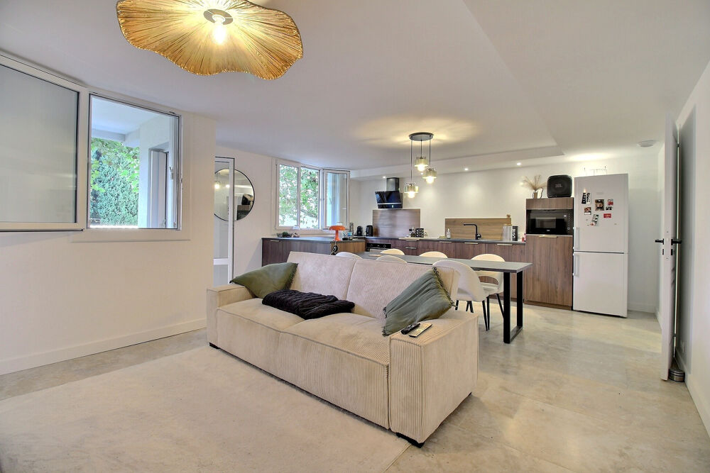 Vente Appartement Figuerolles, Magnifique T3 RÉNOVÉ de 71m2 avec balcon ! Montpellier