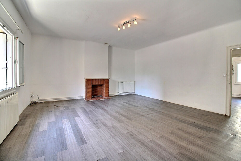 Gare St Roch, grand T3 de 75 m2 avec grenier aménageable + cave