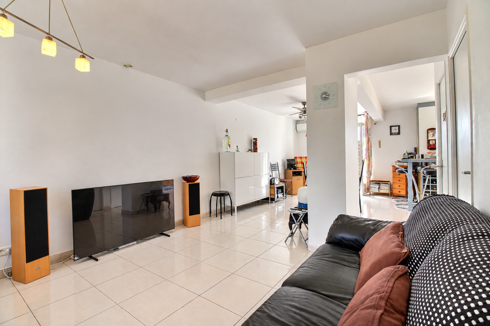 Vente Maison Maison T5 avec terrasse et garage. Montpellier