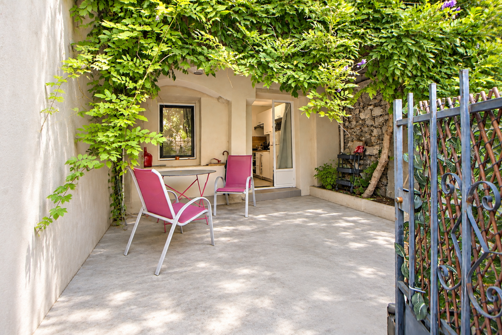 Location Appartement JOLI Studio meublé St Georges d'Orques 20m2 avec terrasse + clim St georges d orques