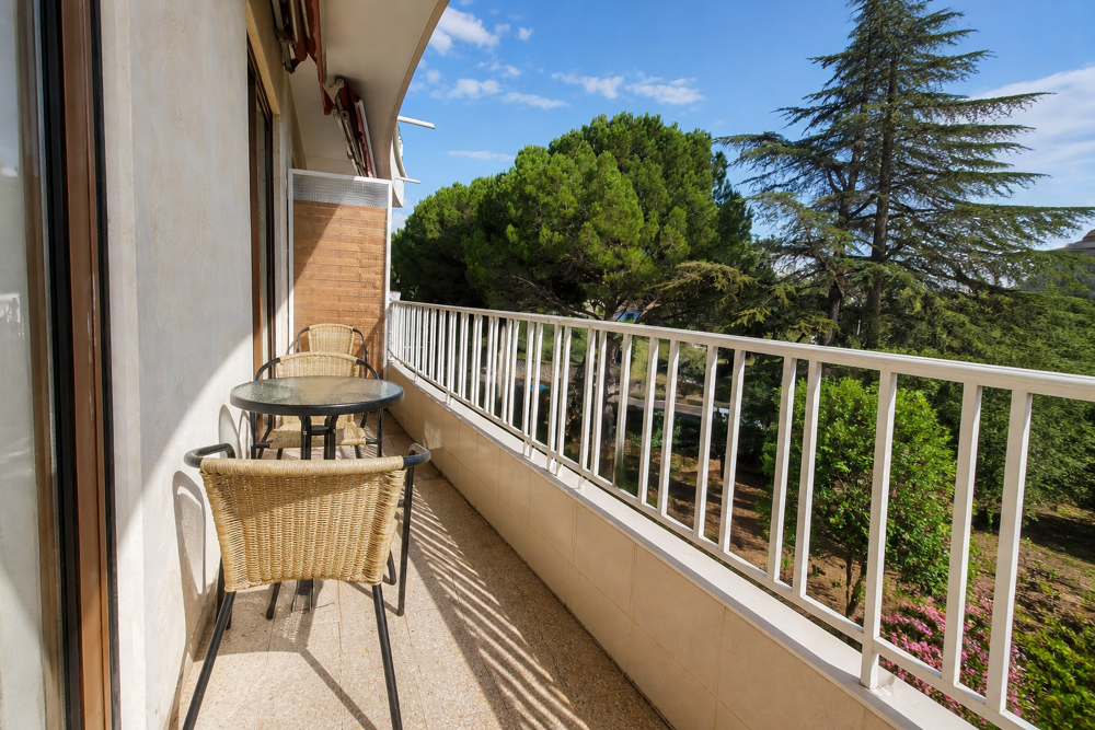 Location Colocation A LOUER/IDEAL COLOCATION - ALCO T4 90,69m2 meublé avec balcon et garage Montpellier