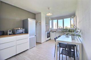  Colocation à louer 1 pièce 74 m²