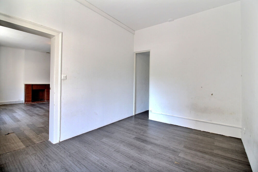 Gare St Roch, grand T3 de 75 m2 avec grenier aménageable + cave