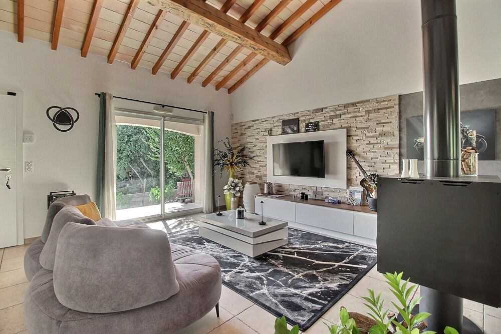 MURVIEL LES MONTPELLIER (34570), Maison 5 pièces de 128 m2 avec 3 chambres, jardin, piscine et garage.