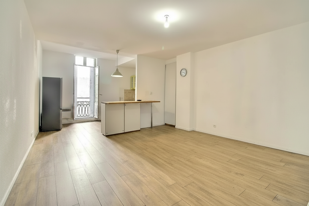 Montpellier, Centre historique, T3 de 57m2 avec balconnet !