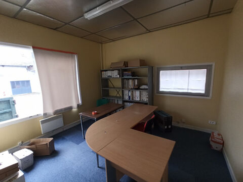   LOCATION Local en L - 260m2 - Commerce/Bureaux - AIXE/VIENNE 