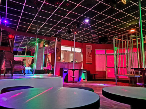 Vaste surface d'un ancien Hôtel Restaurant en CORRÈZE ! 274000 19100 Brive la gaillarde