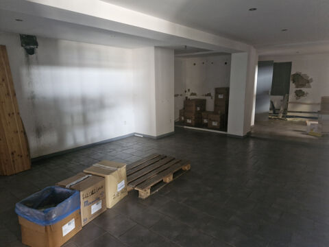 Grand local &agrave; usage artisanat, commercial ou stockage proche de LIMOGES ! 1770 87000 Limoges