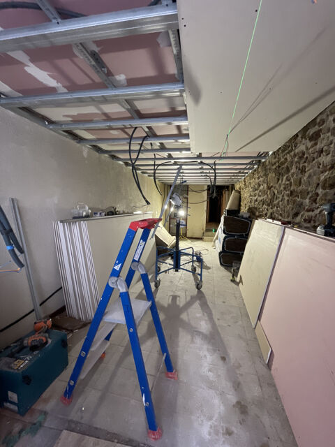 Local Commercial 410 87000 Limoges