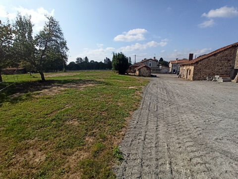 GRANGE R&Eacute;NOV&Eacute;E (R&Eacute;CEPTIONS, ACRTIVIT&Eacute;S, STOCKAGE 98640 16500 Confolens