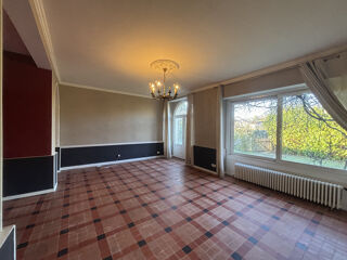  Maison  vendre 6 pices 251 m