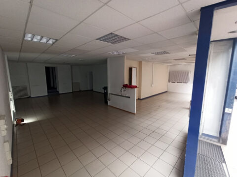 LOCATION LOCAL No1 BIS - 115m2 environ 1085 87000 Limoges