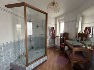  Immeuble  vendre 425 m