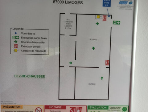 LOCATION BUREAUX / AGENCE - 65m2 LIMOGES SUD 740 87000 Limoges