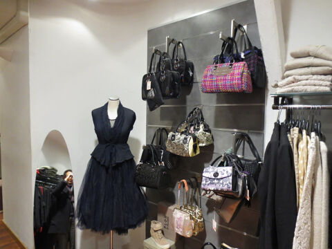 Boutique Commerciale de 50 m2 sur LIMOGES ! 65760 87000 Limoges