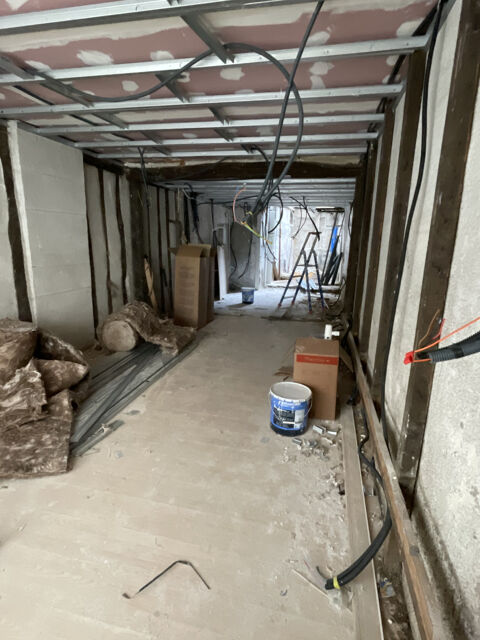 Location Local en r&eacute;novation 410 87000 Limoges