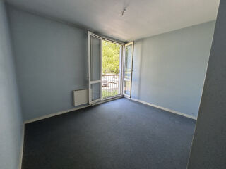  Appartement  vendre 4 pices 79 m