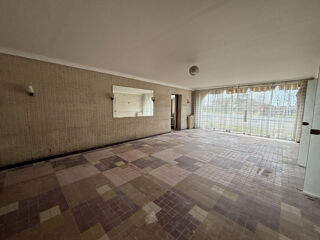  Proprit/chteau  vendre 15 + pices 350 m