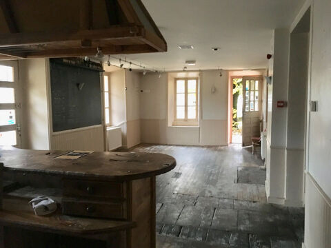 H&ocirc;tel, Bar, Restaurant &agrave; la location, &agrave; redynamiser, dans un grand bourg ! 1800 87200 St junien