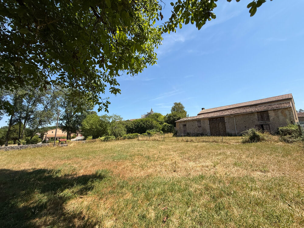 Maison 5 pièces Bourg Chateau Larcher avec terrain