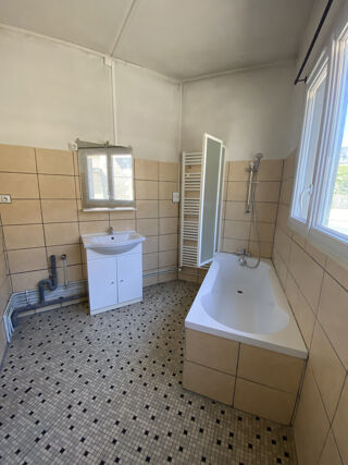  Appartement à louer 1 pièce 30 m²