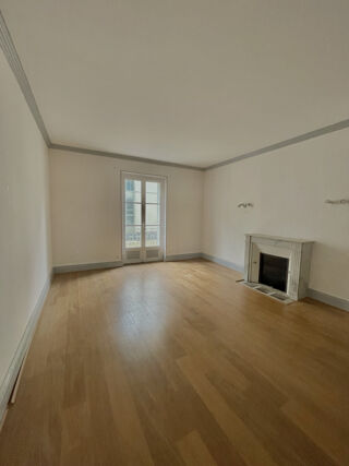  Appartement à vendre 6 pièces 176 m²