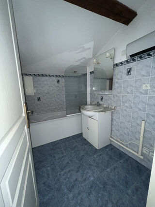  Loft à louer 1 pièce 46 m²
