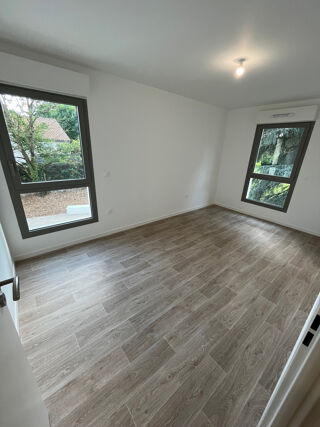 Appartement à louer 3 pièces 63 m² Poitiers