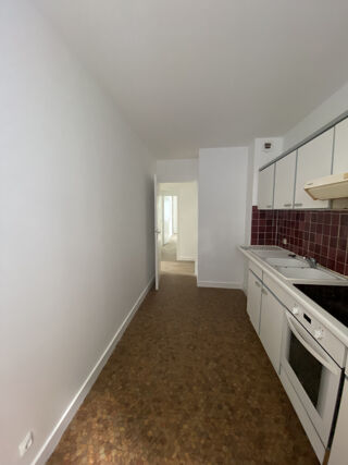  Appartement à louer 3 pièces 60 m²
