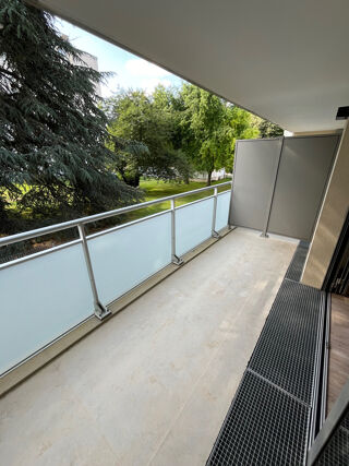  Appartement à louer 3 pièces 63 m² Poitiers
