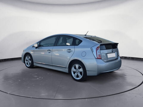 Prius MC 136h Dynamic 17 2015 occasion 83330 Le Beausset