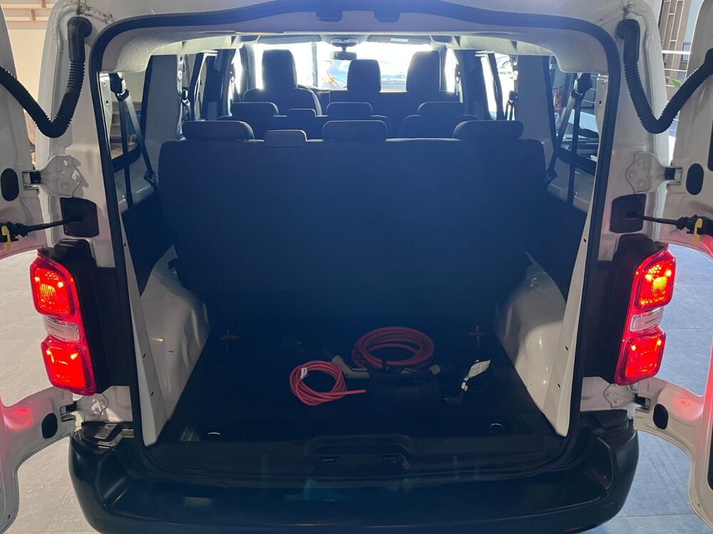 Vivaro -e Combi 300 L2 2022 occasion 83330 Le Beausset