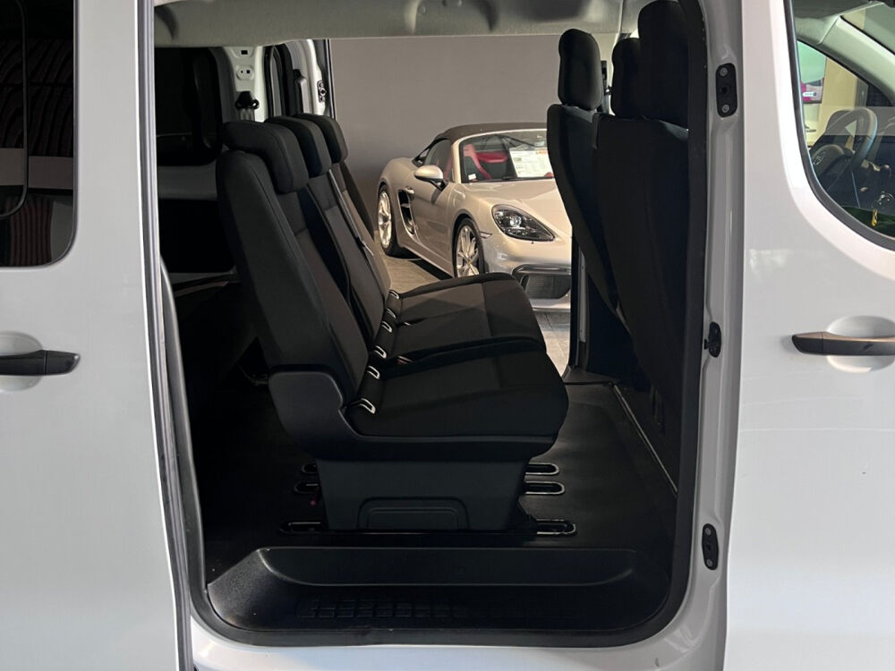 Vivaro -e Combi 300 L2 2022 occasion 83330 Le Beausset