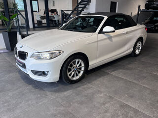Serie 2 Cabriolet 220i 184 ch Sport 2015 occasion 83330 Le Beausset