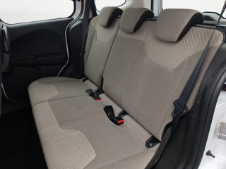 Tourneo VP Tourneo Courier 1.0 E 100 BV6 S&S Titanium 2019 occasion 83330 Le Beausset