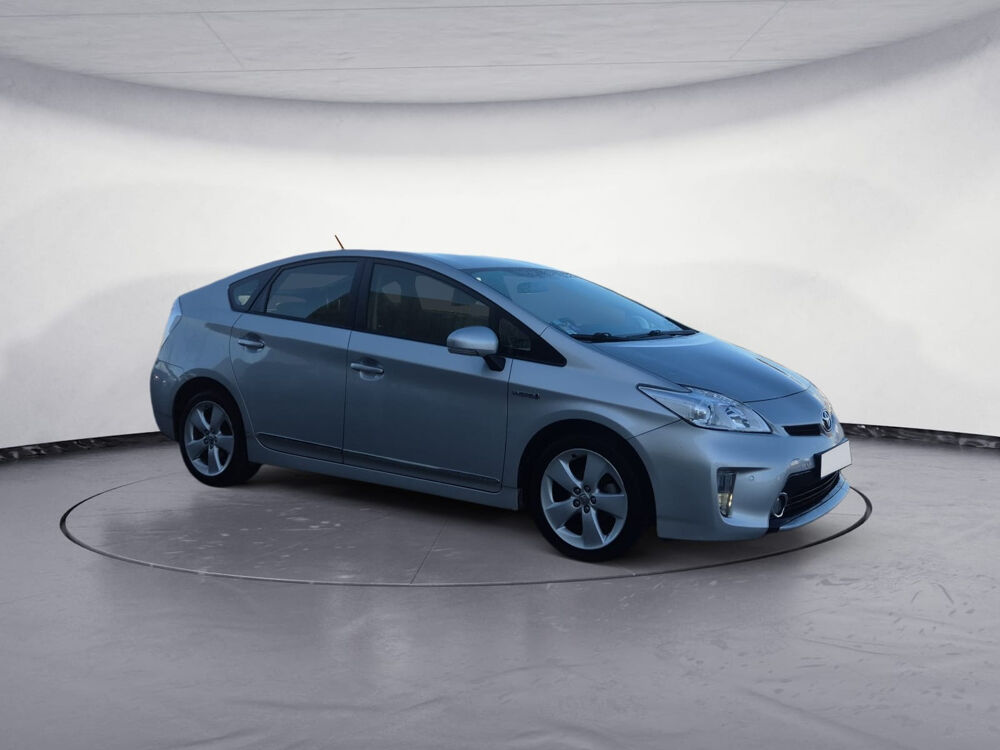 Prius MC 136h Dynamic 17 2015 occasion 83330 Le Beausset