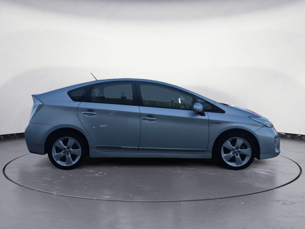 Prius MC 136h Dynamic 17 2015 occasion 83330 Le Beausset