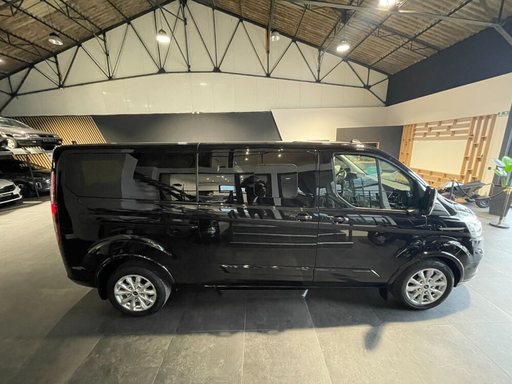 Tourneo VP Tourneo Custom 320 L2H1 2.0 EcoBlue 130 BVA Titanium 2022 occasion 83330 Le Beausset
