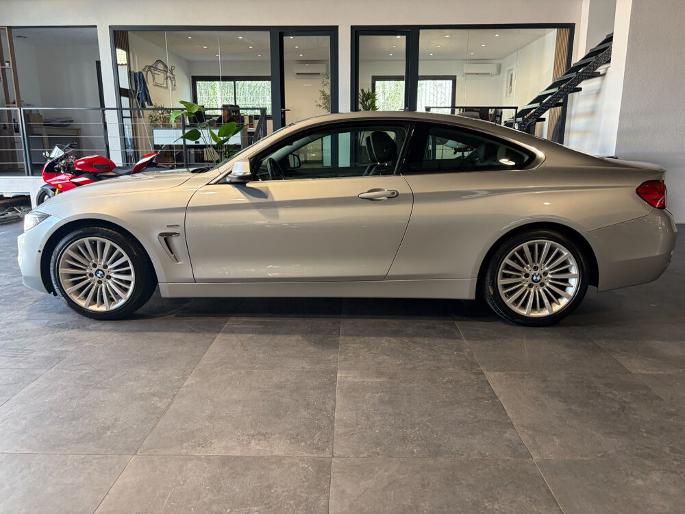 S&eacute;rie 4 Coup&eacute; 428i 245 ch Luxury A 2013 occasion 83330 Le Beausset