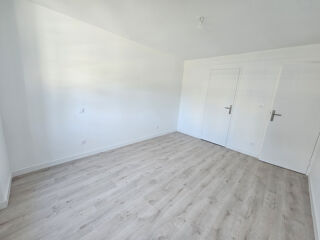  Maison  louer 4 pices 84 m