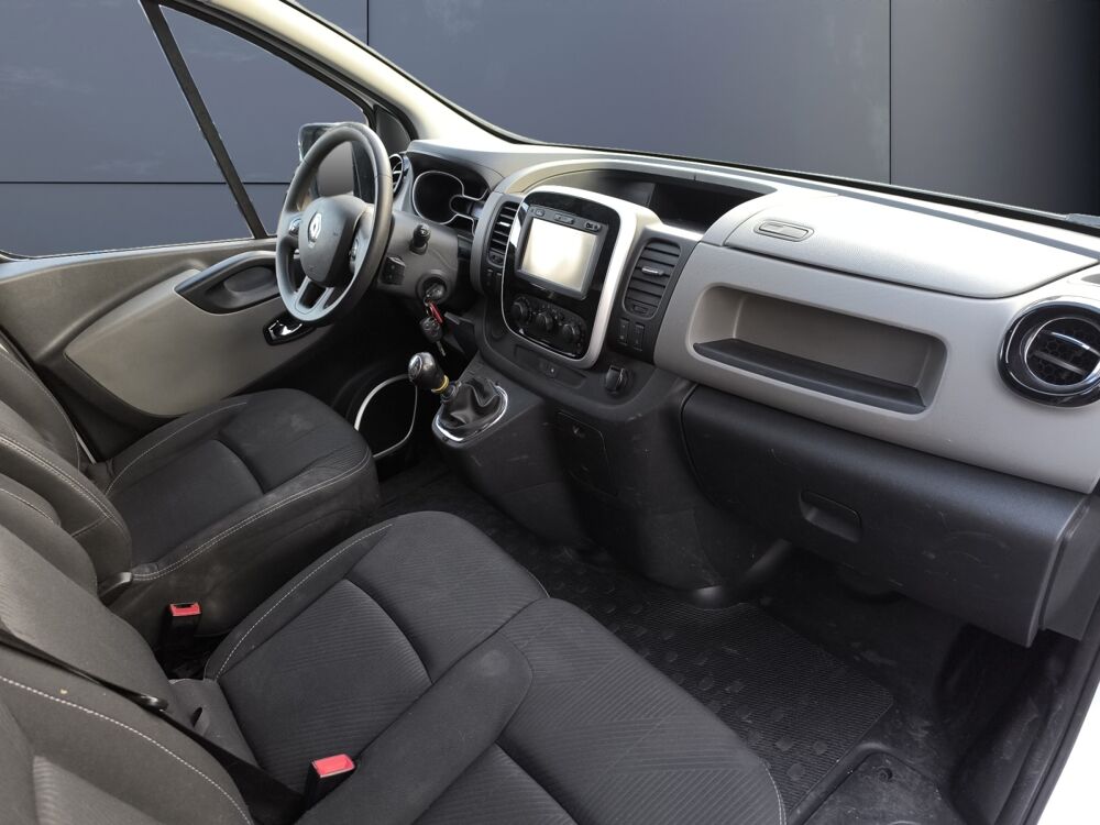 Trafic Fourgon 1.6 Dci 95 ch 1t0 L1h1 Grand-confort /Frigorifique A 2018 occasion 63500 Issoire