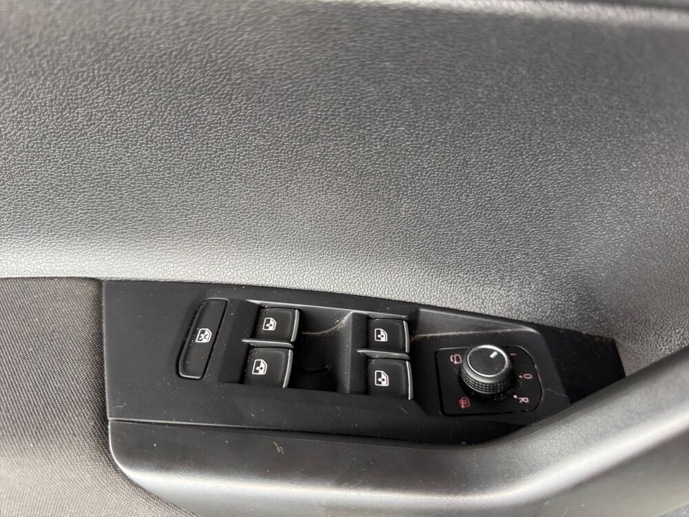 Polo 1.0 Tsi 95 ch confortline /Carplay/Radars de recul/r&eacute;gulateu 2017 occasion 25000 Besan&ccedil;on