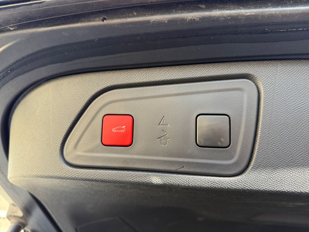 C5 aircross II 1.5 BlueHDi 130 ch Max /Attelage/Carplay 2023 occasion 22250 Broons