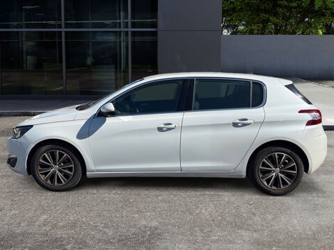 308 1.2 110 ch Allure BVM6 /Historique Peugeot/Cam&eacute;ra de recul/2 2016 occasion 14400 Bayeux