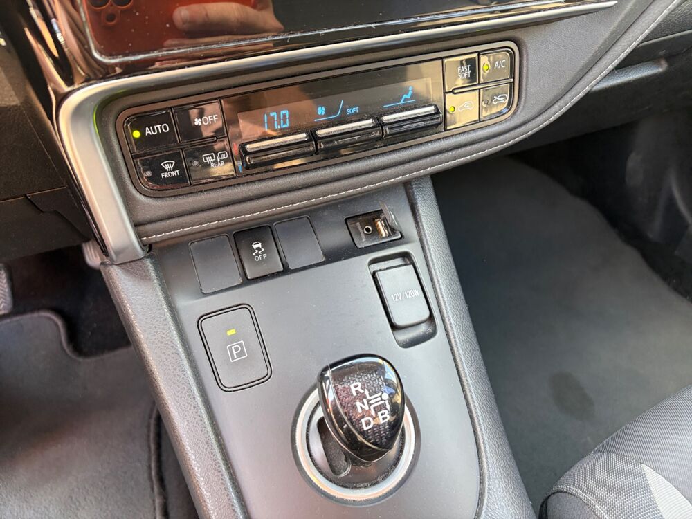Auris 1.8 Hsd 136 ch Full-hybrid Dynamic Business /Entretien compl 2016 occasion 09210 Lezat sur leze