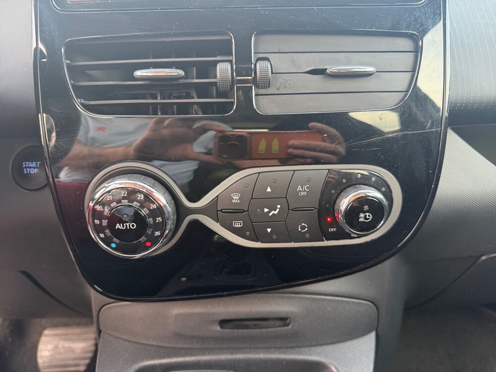Zo&eacute; R90 Ze 90 40kwh Intens BVA /Batterie en location 2019 occasion 45200 Montargis