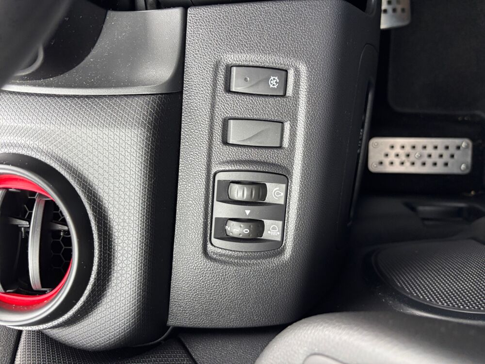 Clio 1.6 Tce 220 ch Energy Rs Trophy Edc Bva /Cam&eacute;ra/Si&egrave;ges av ch 2018 occasion 43120 Monistrol-sur-Loire